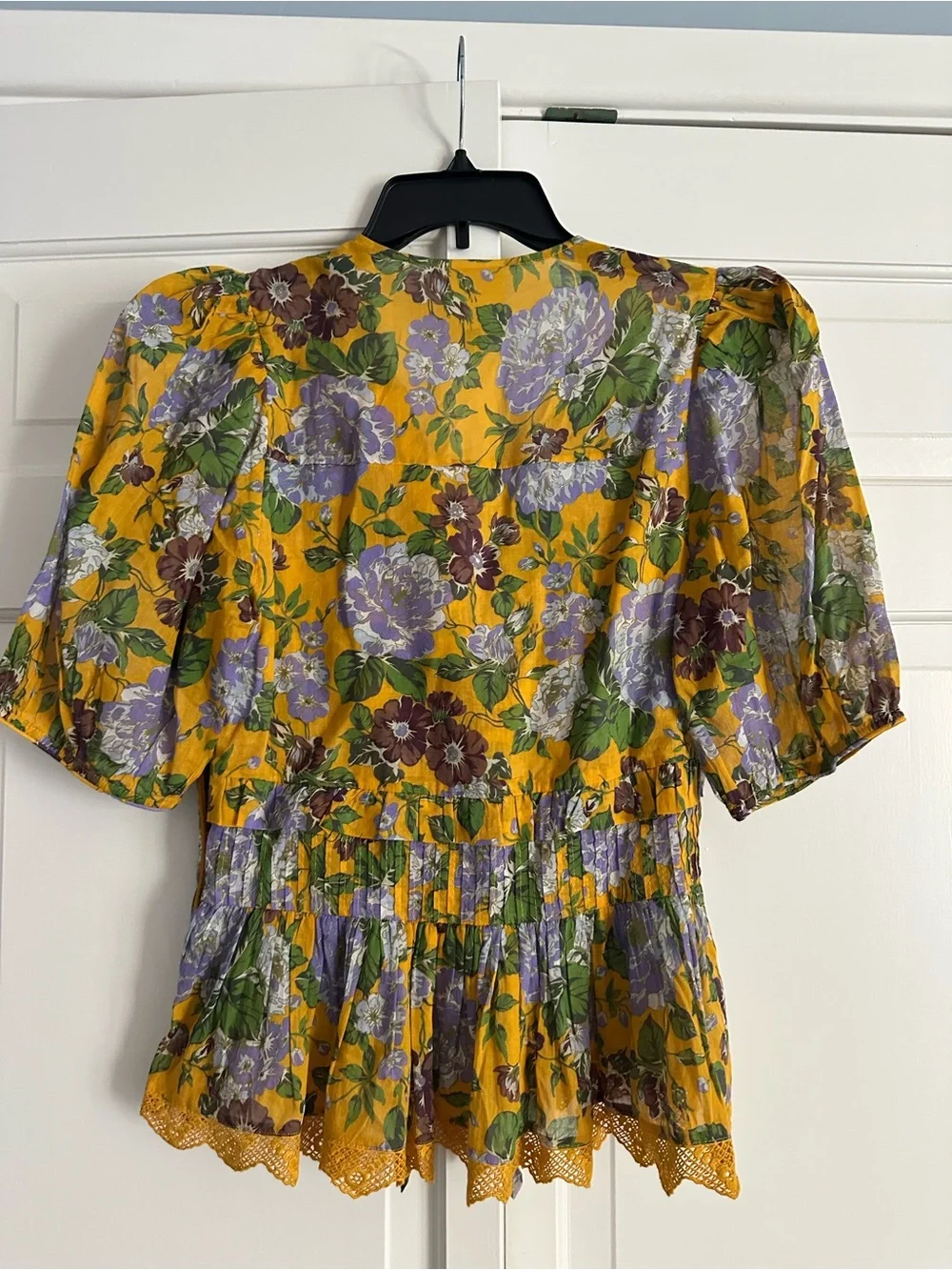 FARM Rio Yellow Floral Puff-Sleeve Peplum Blouse with Lace Trim